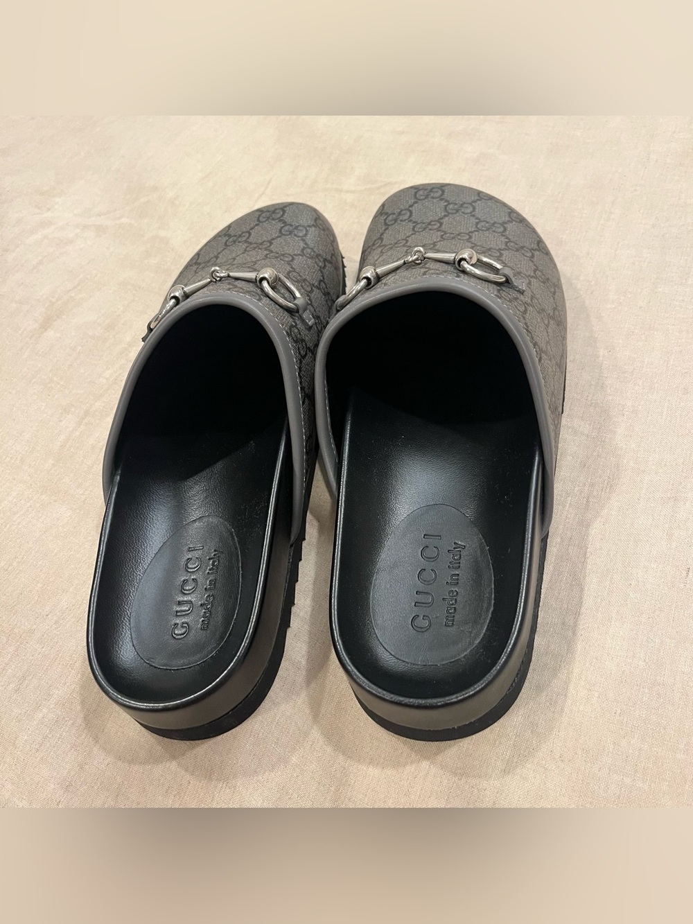 $990 Gucci GG Monogram Supreme Canvas Mule with Horsebit - Picture 7 of 15